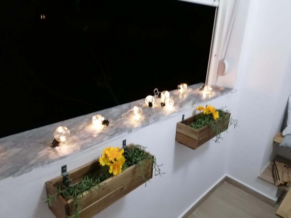 Crystal Blue Apartments Nea Kallikrateia Экстерьер фото